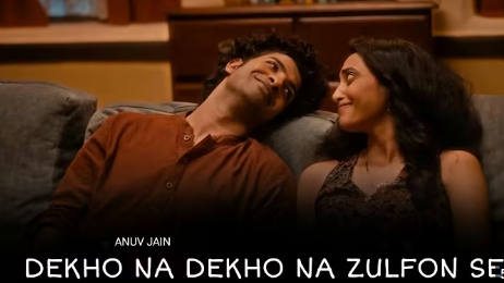 Dekho Na Dekho Na Zulfon Se Song lyrics